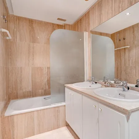 Terrazas Del Duque I 1a020 *